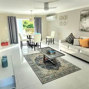 Modern Luxury 2-bedroom 2.5-bathroom Townhouse , Negril Jamaica